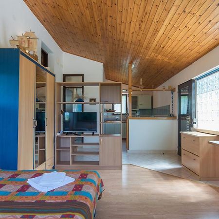 Apartments Kadum 25 Kadumi Cameră foto
